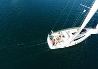 barcha a vela bavaria 46 ponte pozzetto randa genova vele yacht a vela